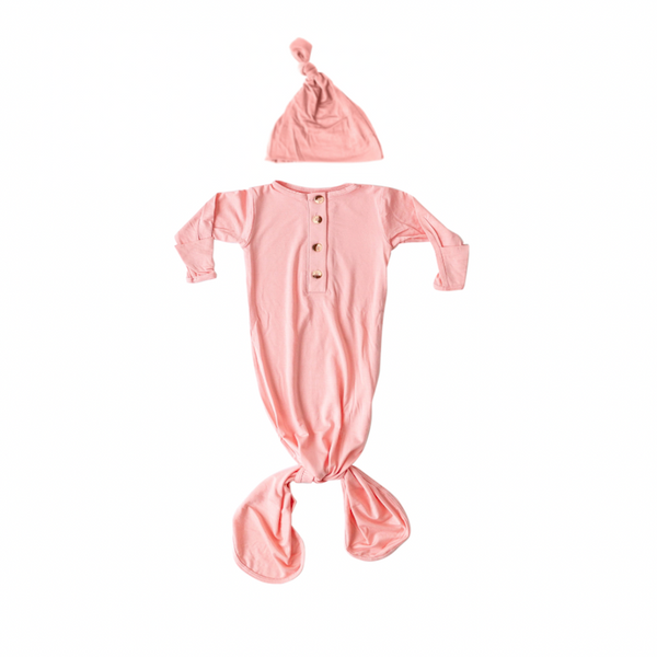 Stroller Society super soft pink baby gown and hat set. Features matching mat, fold-over cuffs, and working buttons for easy on/off. 
